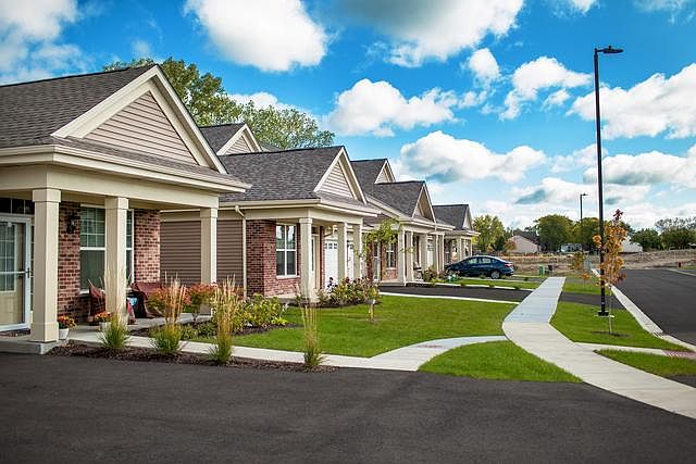 1st image of 757 Verandah Dr