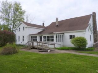13183 Arnold Rd, Hannibal, NY 13074