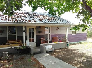 1094 S Adams St, Republic, WA 99166