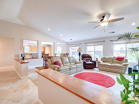 4th image of 26388 Margarita Ln