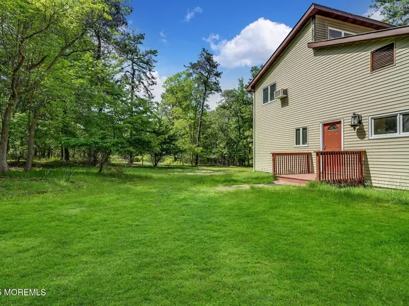 84 Willow Drive, Jackson, NJ 08527