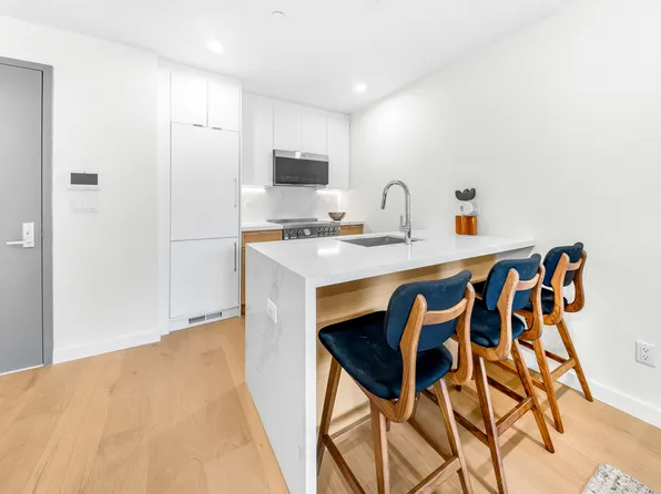 30-24 32nd Street image 8 of 16