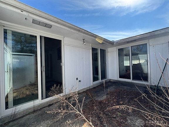 5th image of 5812 Troy Villa Blvd