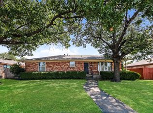 6606 Symphony Ln, Dallas, TX 75227