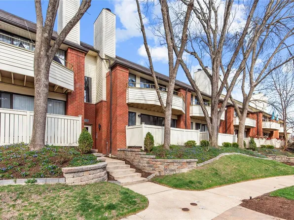 5579 Waterman Blvd #D, Saint Louis, MO 63112