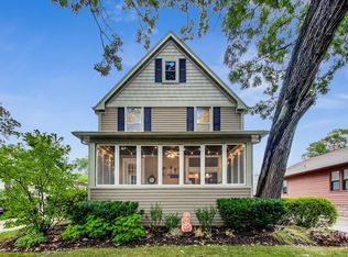 4929 Middaugh Ave, Downers Grove, IL 60515