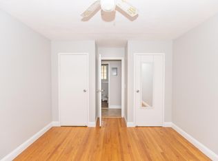 372 Park Rd #2, West Hartford, CT 06119