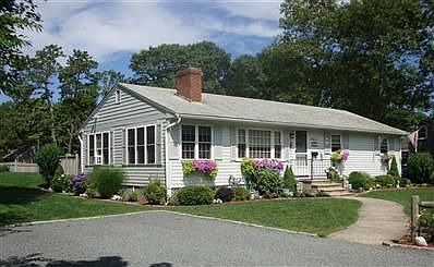 1st image of 33 Nantucket Ave