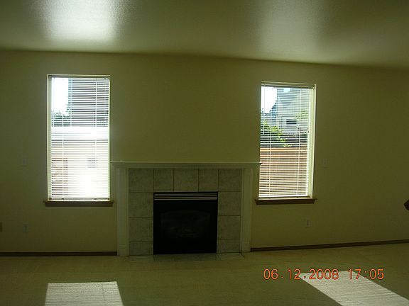 Fireplace in livingroom