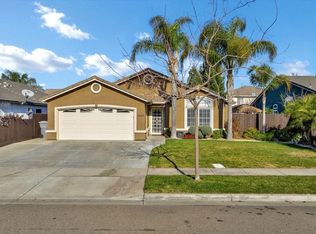 2443 Rio Gabriel St, Riverbank, CA 95367