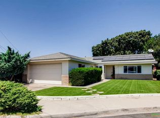 5860 Calle Arriba, San Diego, CA 92139