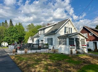 109 2nd Ave, Tribes Hill, NY 12177