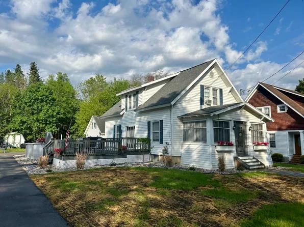 109 2nd Ave, Tribes Hill, NY 12177