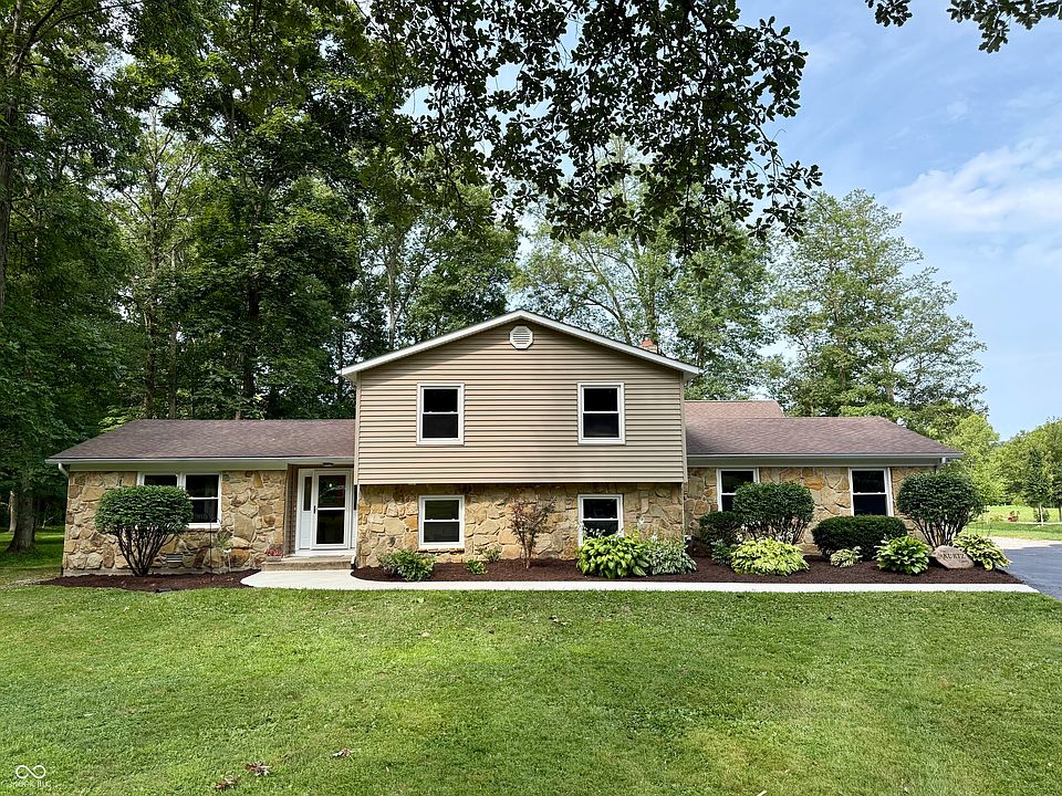 1st image of 61 Westbrook Dr
