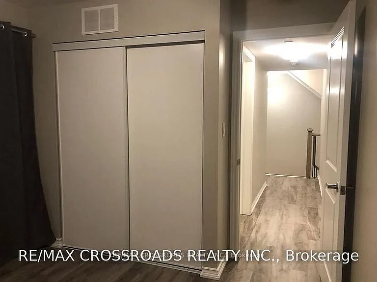 1460 Whites Rd #311 — Photo 17
