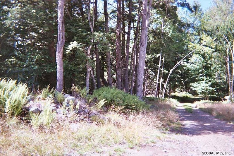 2nd image of KING Road