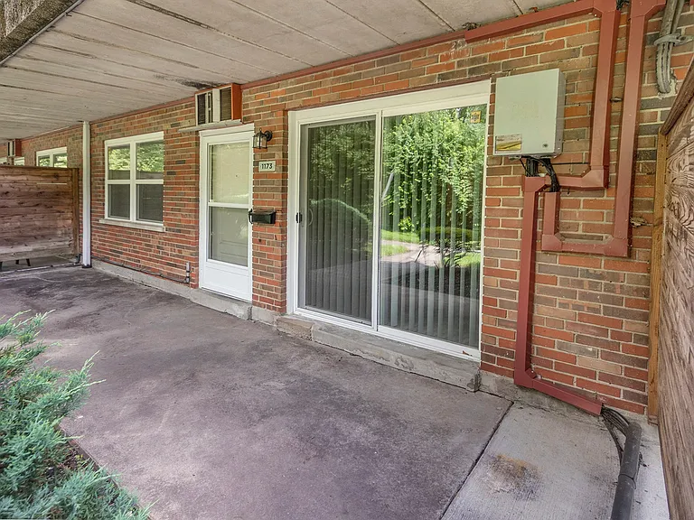College Woods — Photo 89