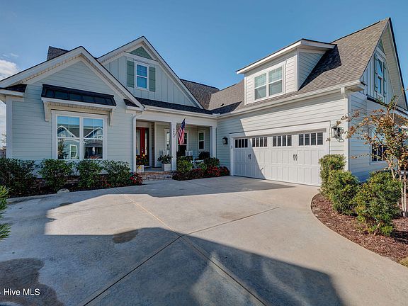 3rd image of 508 Edgerton Drive