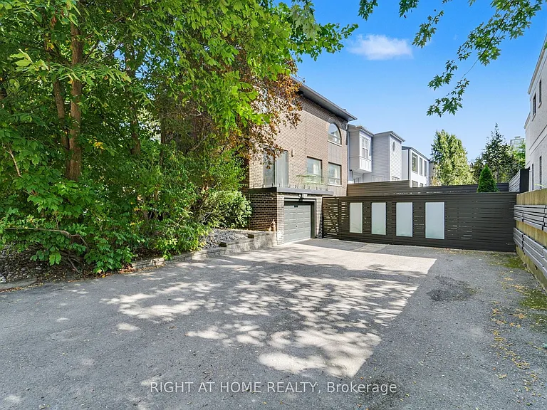 25 Clarendon Ave — Photo 41