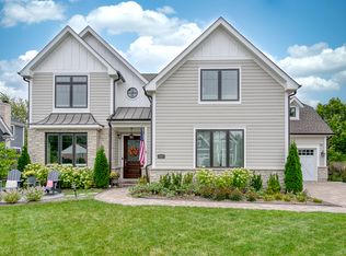 337 Lincoln St, Glenview, IL