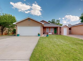 602 Santa Fe Ave W, Moriarty, NM 87035