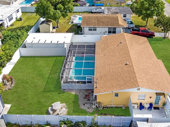 1321 NW 171st St, Miami Gardens, FL 33169