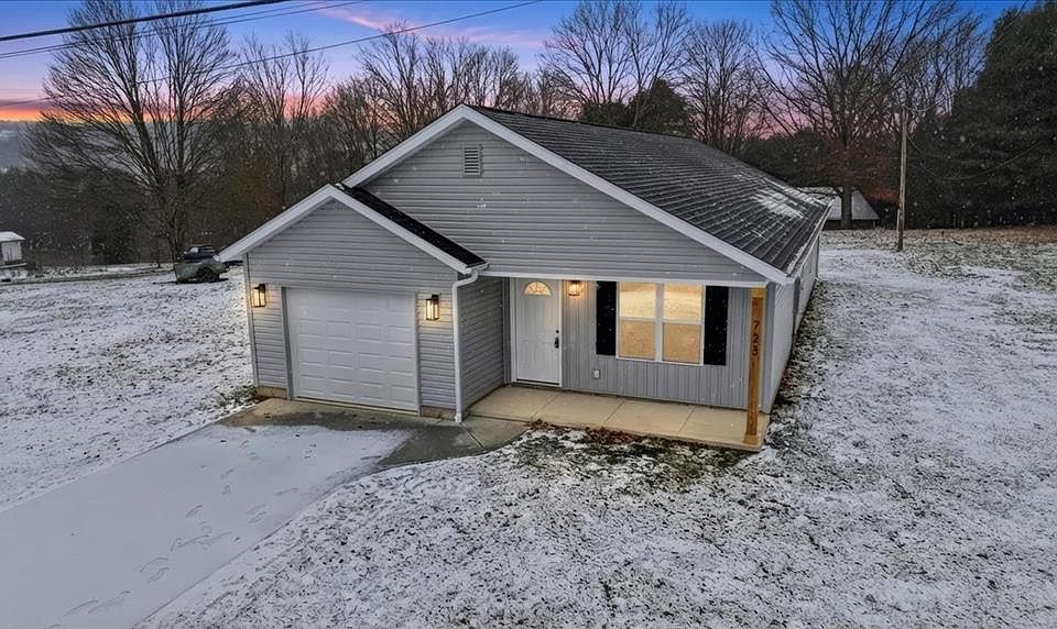 1st image of 723 Pearl Dr