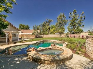 21215 Georgetown Dr, Santa Clarita, CA 91350