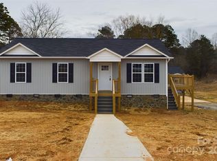 134 Duke St, Granite Falls, NC 28630