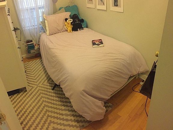 3rd image of 128 Thompson St #211