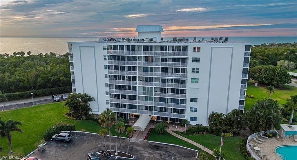 2 bed, 2.5 bath, 1133 sqft, $2,695 — Photo 4