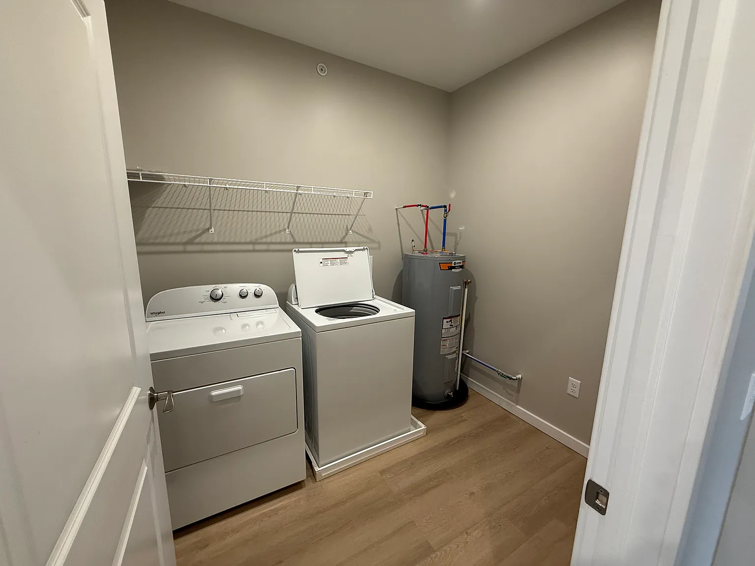 2 bed, $2,200 — Photo 3