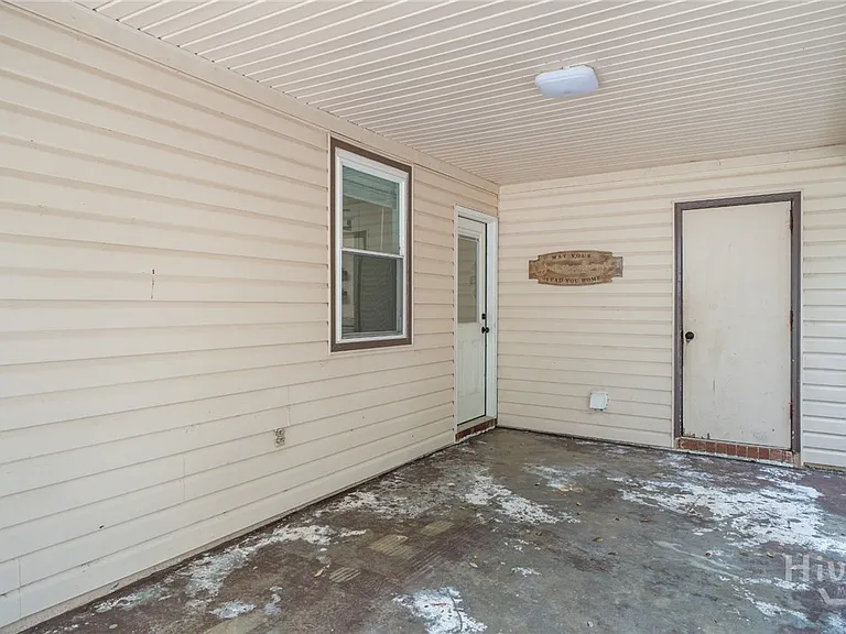 527 Red Oak Dr — Photo 6