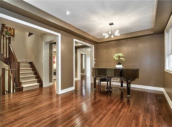 5th image of 2477 Taylorwood Dr