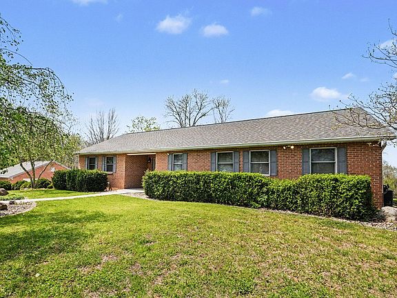 3rd image of 163 Blackburn Rd