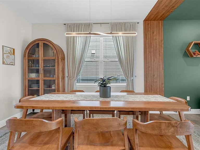 2019 Sunshine Peak Dr — Photo 16