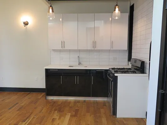 Rented by Wyckoff Heights Realty Inc. | media 15