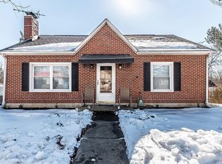 155 E Main St, Centerburg, OH 43011