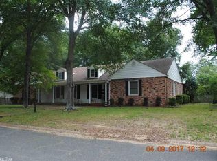 808 Merritt St, Searcy, AR 72143
