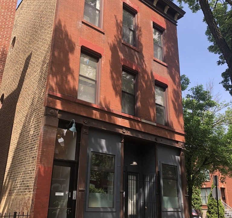 1st image of 1456 N Leavitt St APT 3