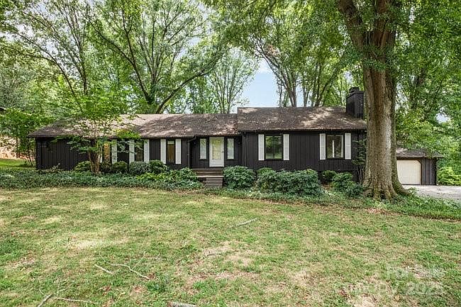 3717 Smokerise Hill Dr