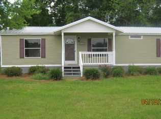 390 E Gate Cir, Norman Park, GA 31771
