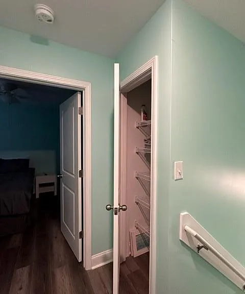 1540 Randall St SW — Photo 8