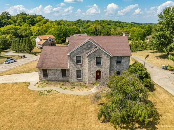 4520 Newberry Acres Dr, Cincinnati, OH 45251