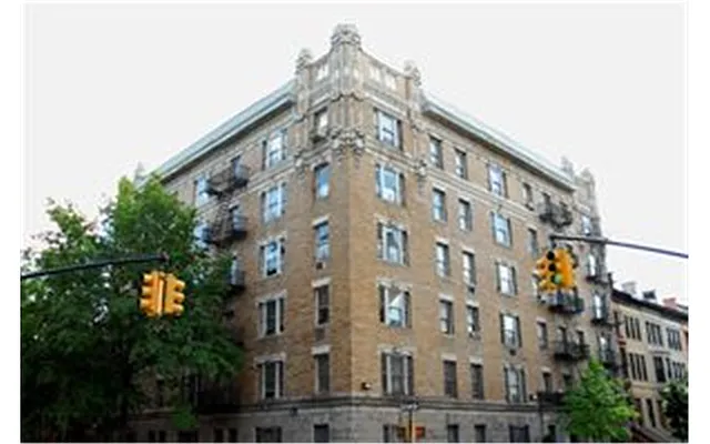 Sold by Douglas Elliman | media 13