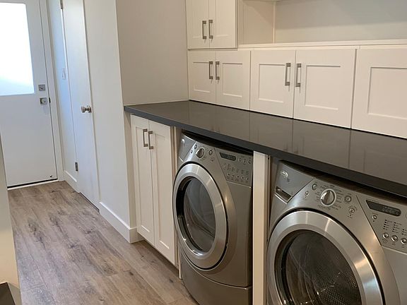 5th image of 1516 Colby Ave #1