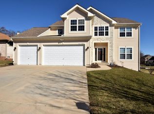 W127S9672 Scott Krause Dr, Muskego, WI 53150