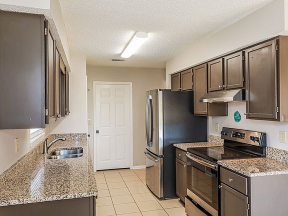 5th image of 3257 Fox Squirrel Dr