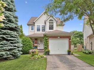 183 Dalecroft Pl, Waterloo, ON N2T 2T1