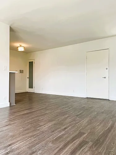 414 S Saint Andrews Pl #7 Photo 1